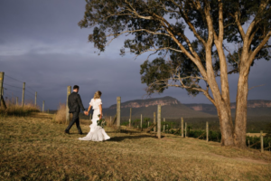 Blue Mountains Wedding Celebrant | Margaret Janz Dryridge Estate